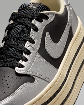 Air Jordan 1 Triple Stack Women's Shoes. Nike JP